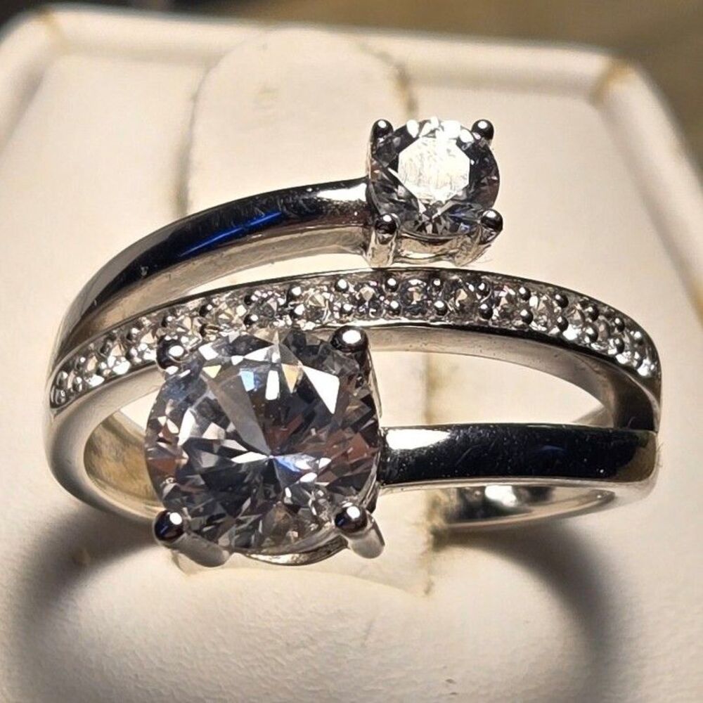 Sparkly Vintage Sterling Silver Ring Sz 6.5